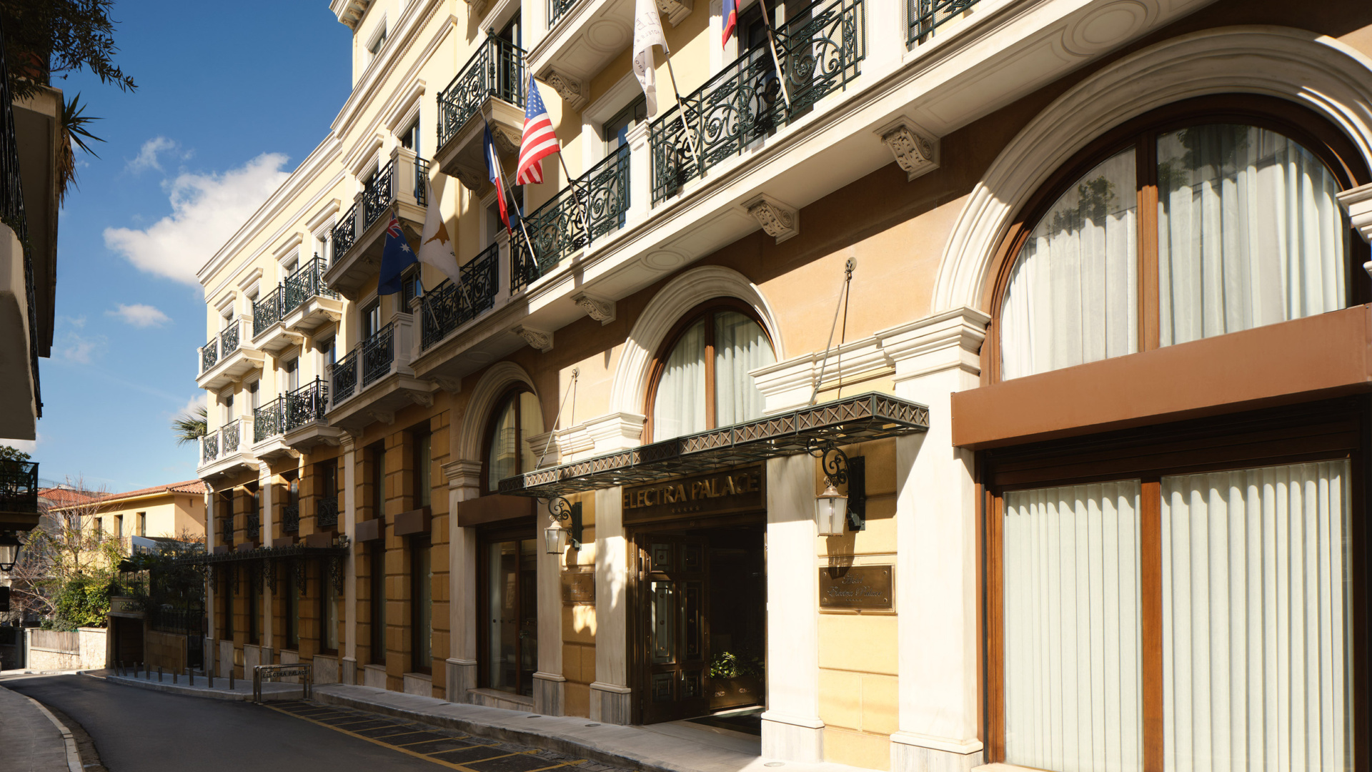 electra-palace-athens-exterior-facade-streetview