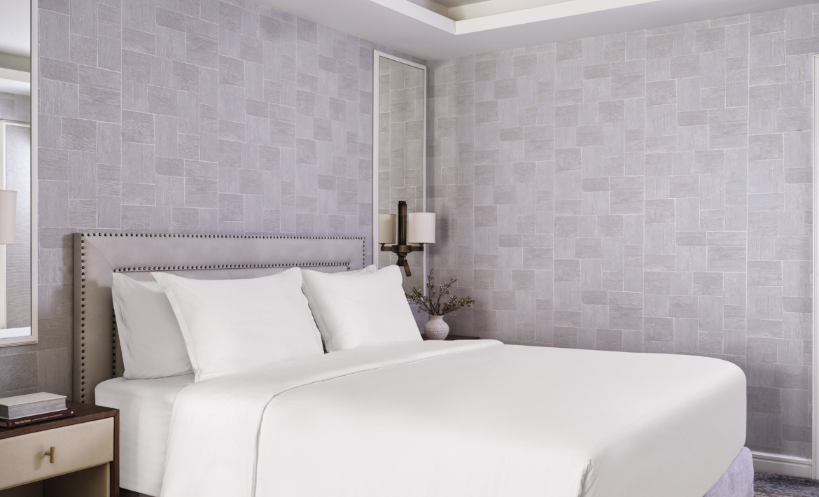 EPA-superior-premium-junior-room-mockup