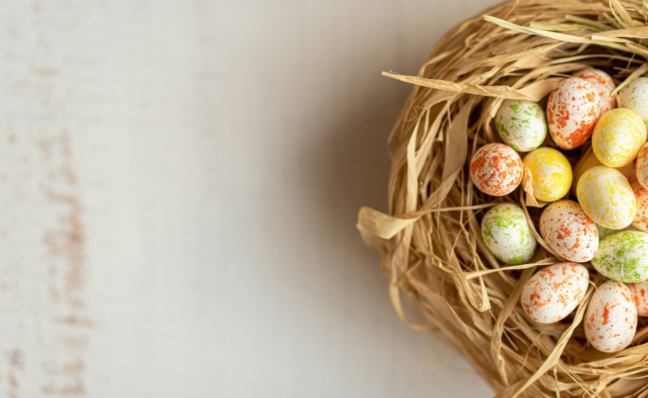 Discover the traditions and what to experience during Easter in Athens 2026.